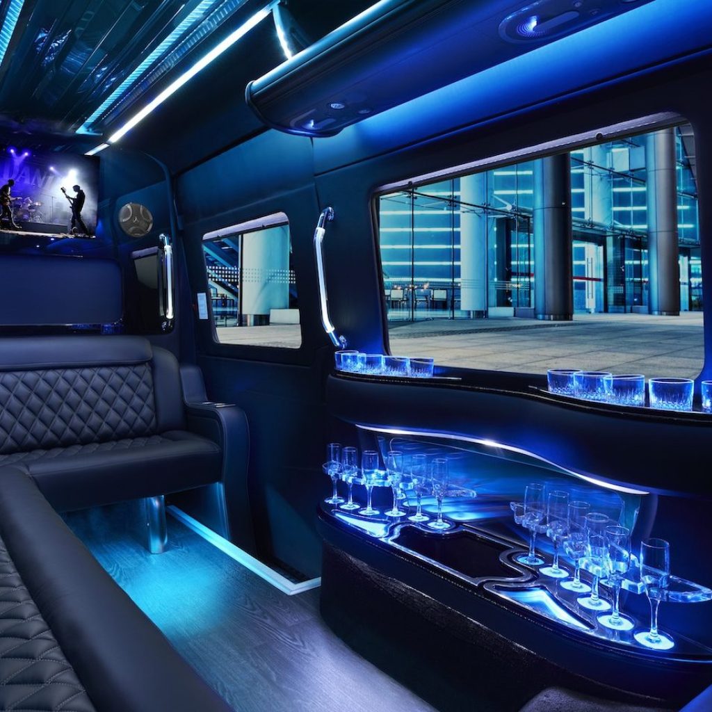 sprinter_limo_interior_front_viewcopy2