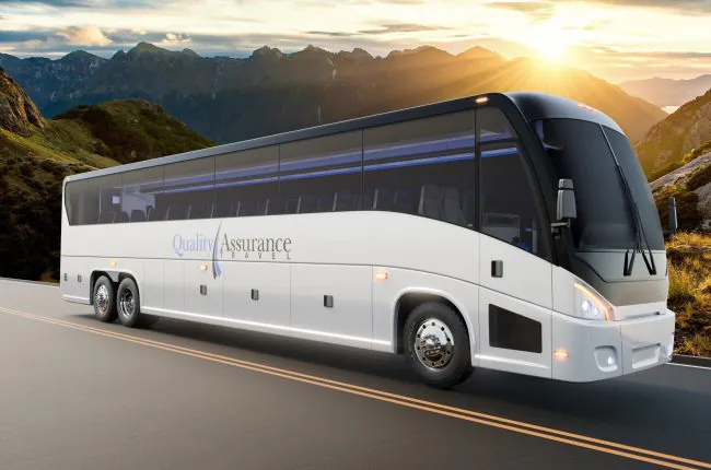 Render-QA-Bus-BLUE-Mountains